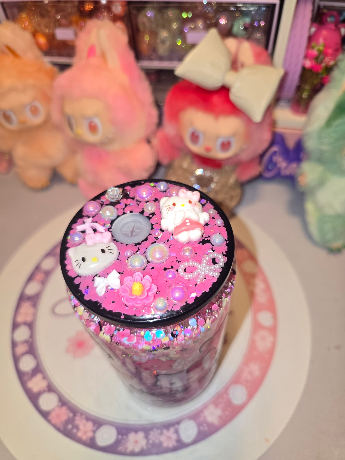 HK glass snowglobe tumbler