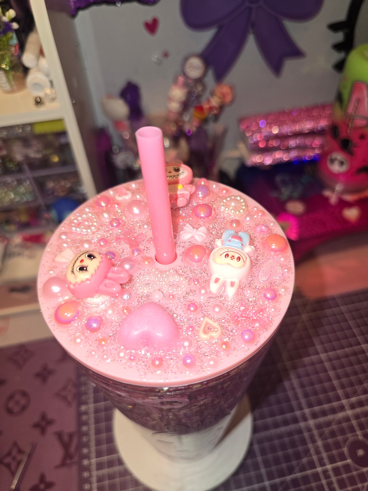 Pink bubu snowglobe